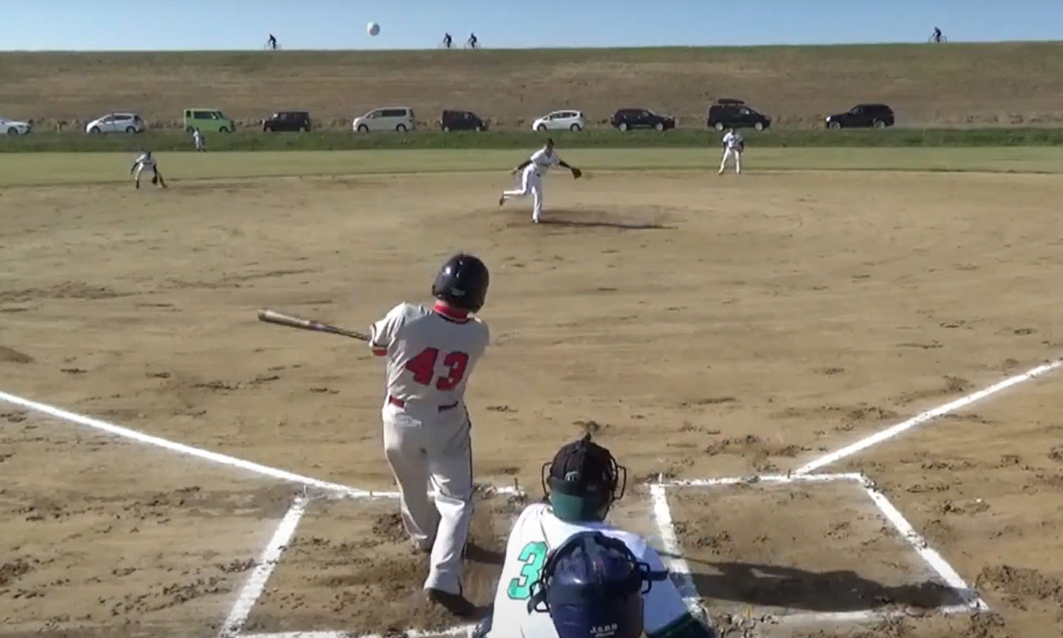 1回裏D43森崎選手が先制の口火を切る左前安打を放つ!
