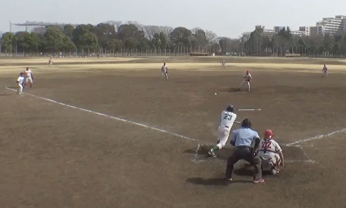 5回表1死3塁 A23田村選手の技ありサード内野安打で貴重な追加点をあげる！