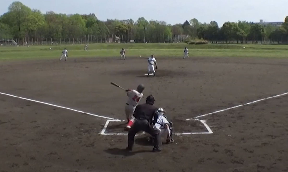 2回ｳﾗ無死1塁 H24加藤のセンター前ヒット。この日2安打